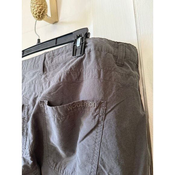 Woolrich woman’s size 12 grey Capri short pants - Picture 7 of 7